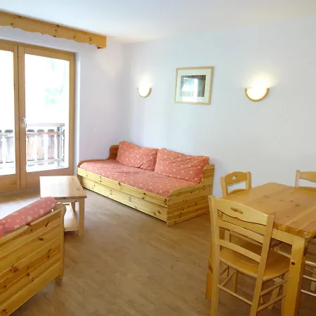 Apartamento Pracondu Ski Lift & Center